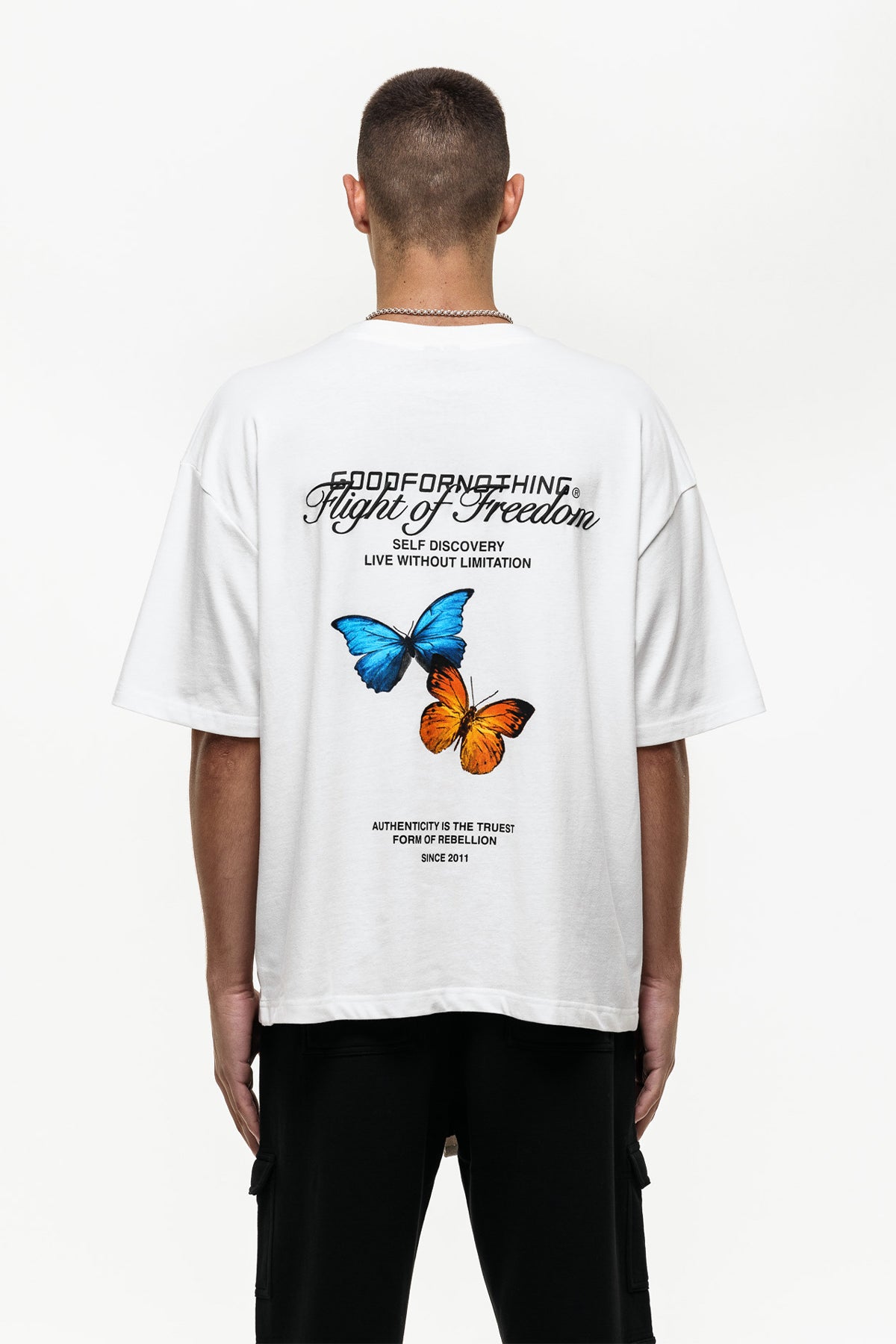 Oversized Discovery Butterfly Ivory T-shirt