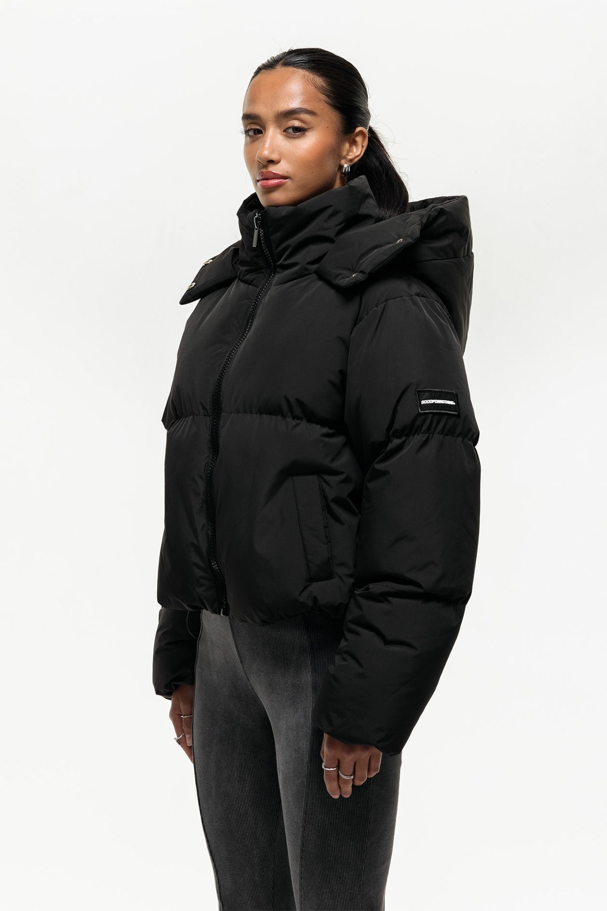 Luxe Black Cropped Puffer Jacket – GOODFORNOTHING®