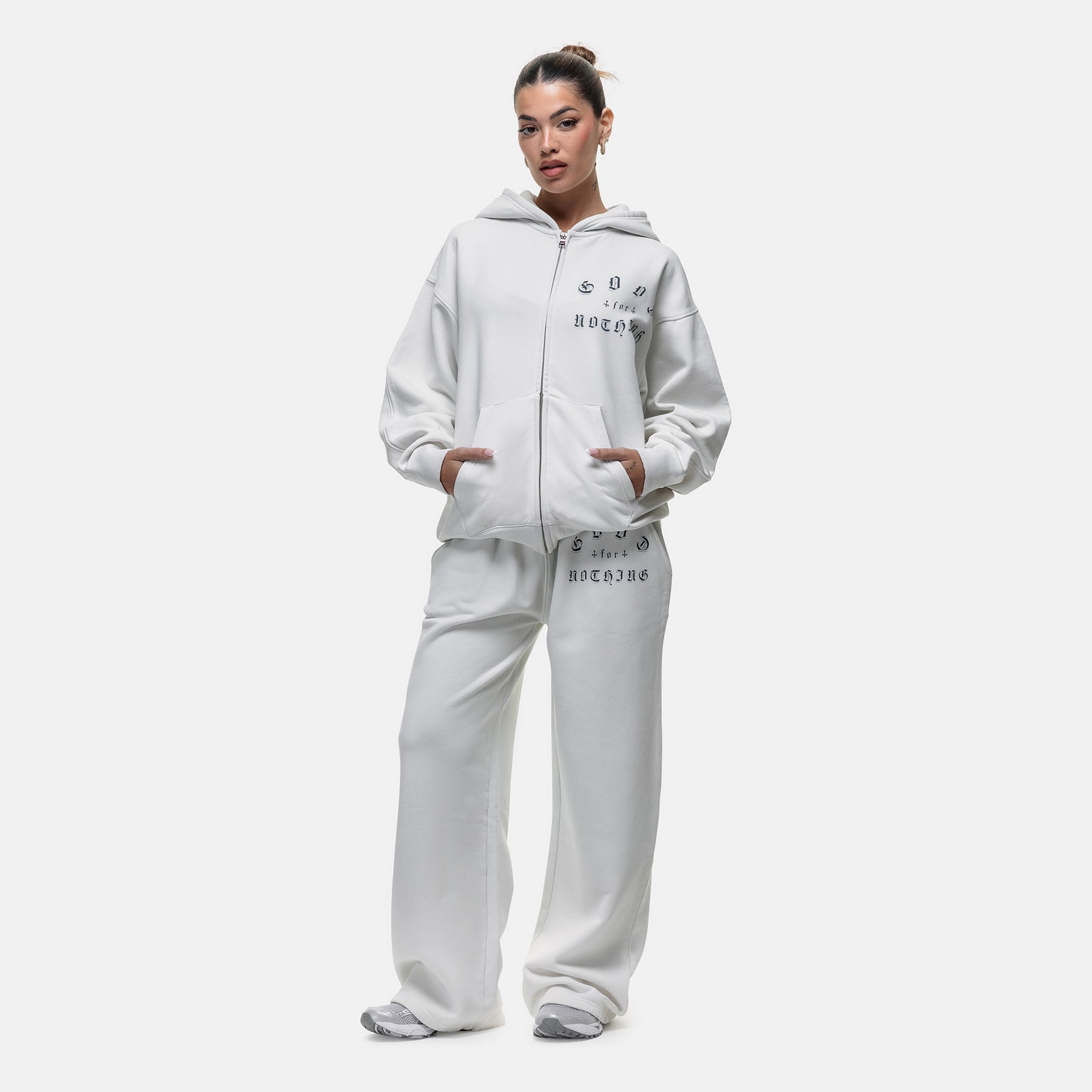 Sprayed Cali Off White Pullover Hoodie