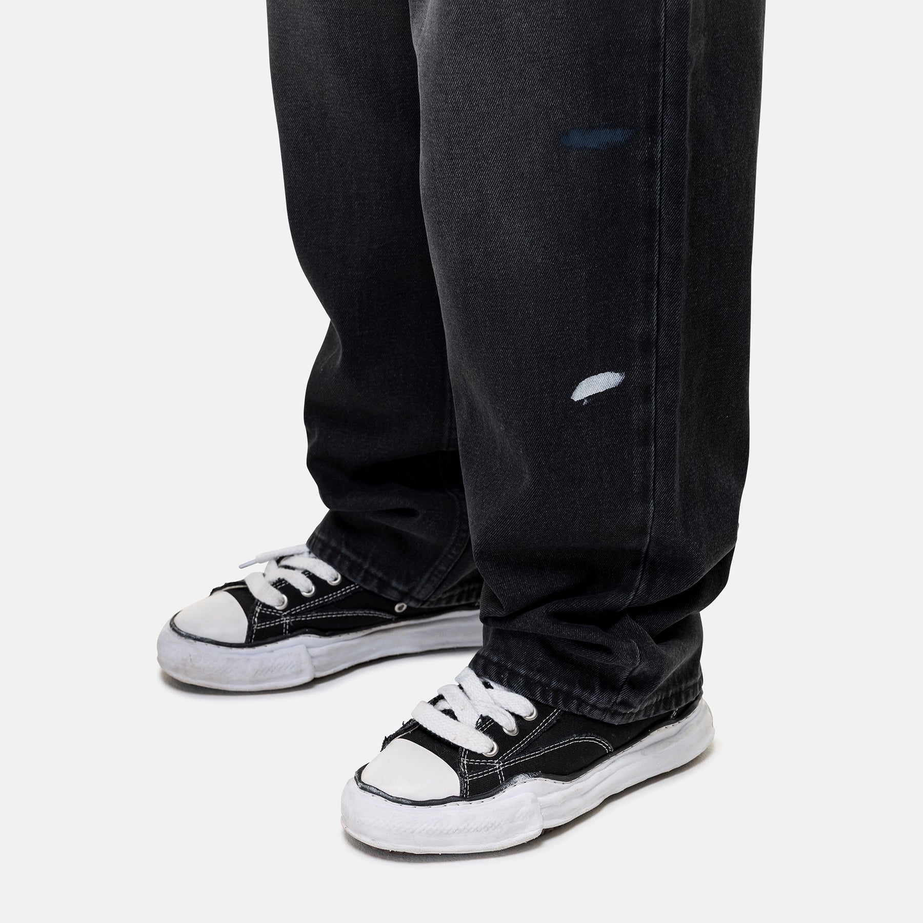 Heavy Vintage Paint Black Denim Jeans
