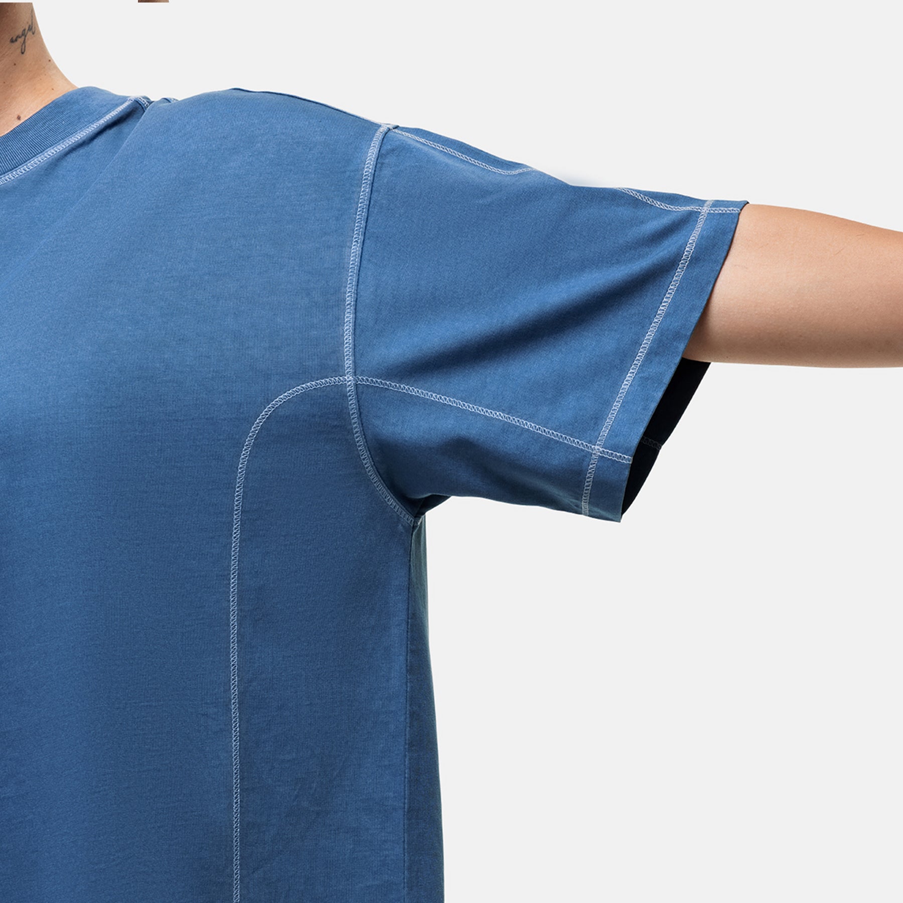 Overlock Washed Blue T-shirt