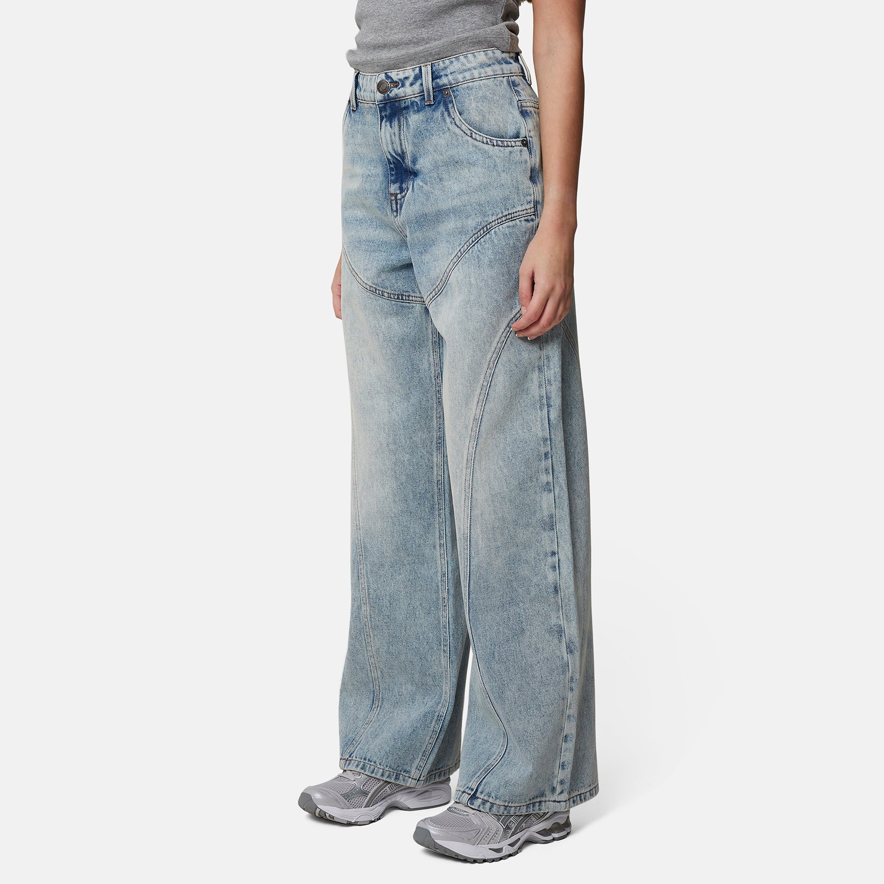 Suture Light Blue Washed Denim Jeans