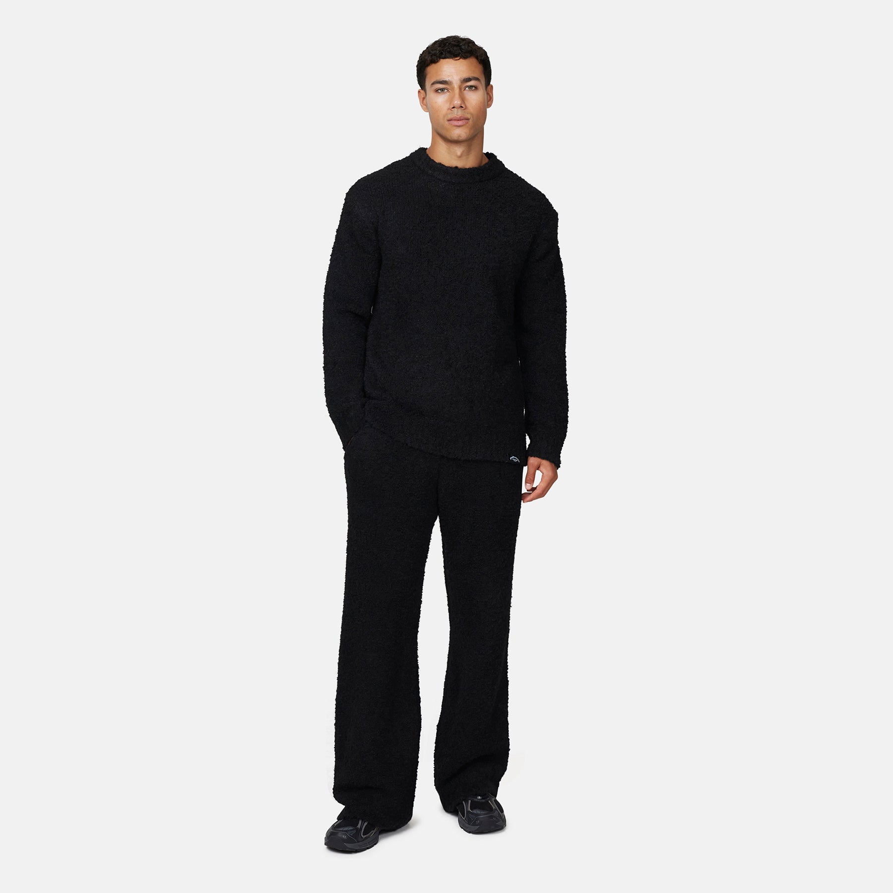 Cozy Boucle Knitwear Black Crew